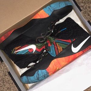 Nike Kyrie 2 BHM
